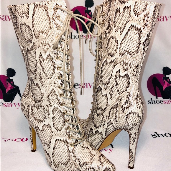 Shoes - Picture 1 of 1